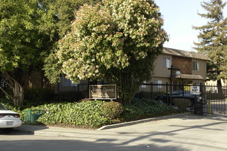 Manon Springs Apartments in Hayward, CA - Building Photo - Building Photo