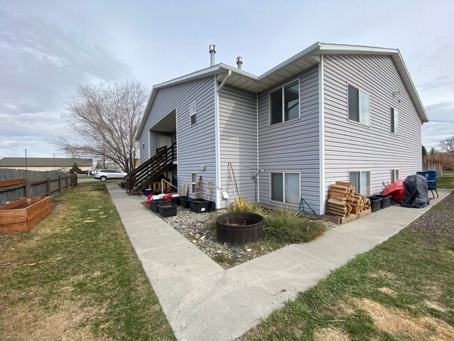 property at 94 N Grogan St