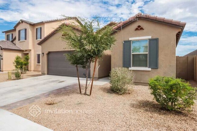 4962 E Alamo St in San Tan Valley, AZ - Foto de edificio - Building Photo