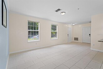 754 Centervale Dr in Kissimmee, FL - Building Photo - Building Photo