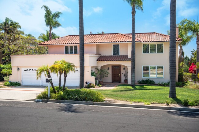 property at 4611 Sierra Madre Rd