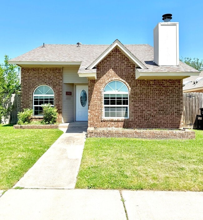 property at 2102 Westmore Dr
