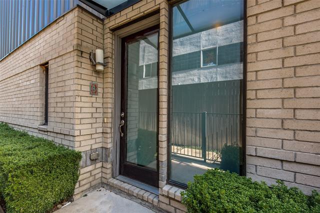 4235 Holland Ave in Dallas, TX - Building Photo