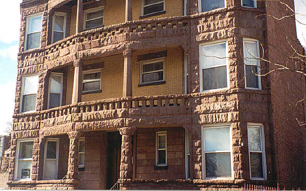 Vincennes Court in Chicago, IL - Building Photo - Building Photo