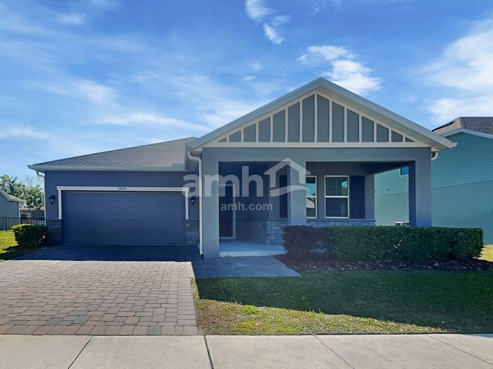 2458 Ixora Ct in Kissimmee, FL - Building Photo