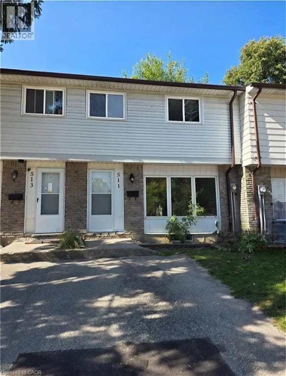property at 511 Parkview Crescent