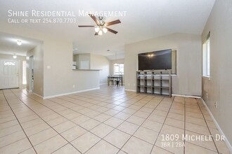 1809 Michele Dr in Killeen, TX - Building Photo - Building Photo
