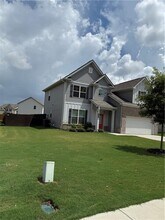 409 McGinnis Cir in Calhoun, GA - Building Photo - Building Photo