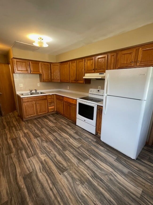 601 13th Ave SE in Austin, MN - Building Photo - Building Photo
