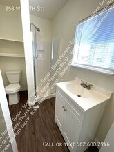 258 W 11th St in Los Angeles, CA - Building Photo - Building Photo