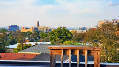 2001 Convent Pl in Nashville, TN - Building Photo - Building Photo