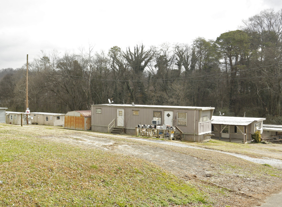 201-210 Blair Ln in Rockford, TN - Building Photo