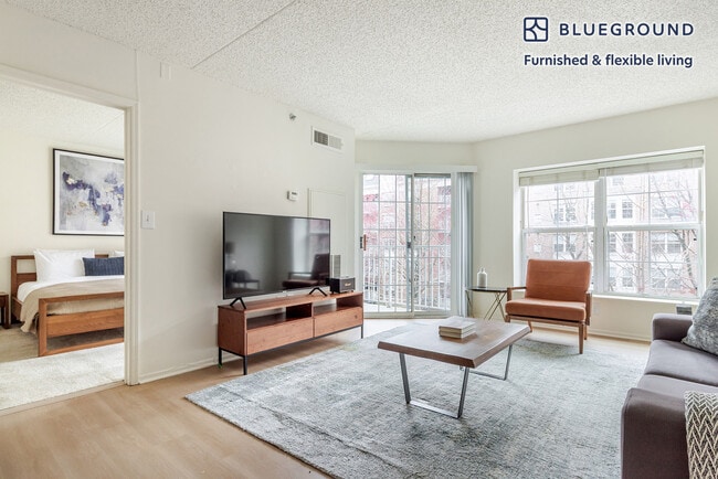 444 Washington Blvd, Unit FL3-ID1805 in Jersey City, NJ - Building Photo - Building Photo