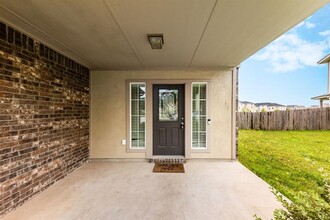 1203 Logan Dr in Leander, TX - Building Photo - Building Photo