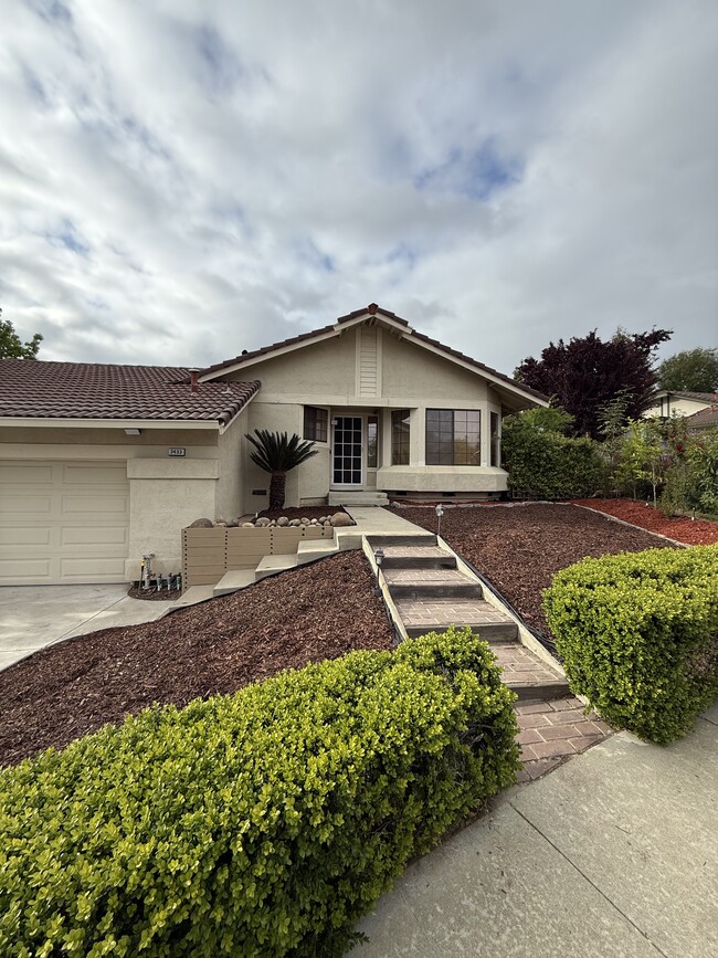 property at 3433 Coltwood Ct