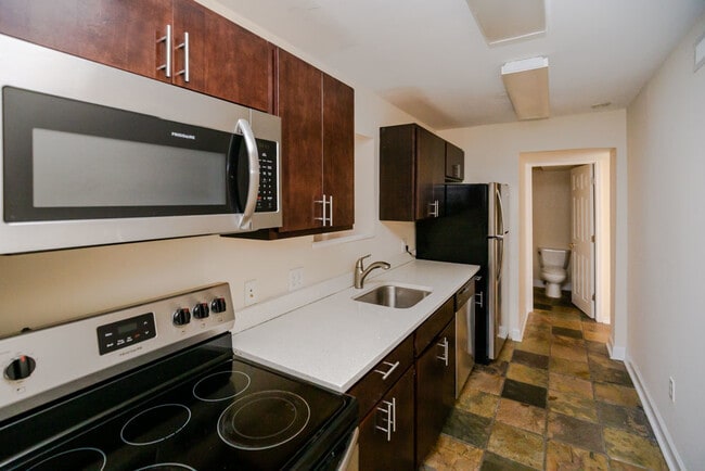 415 W Armitage Ave in Chicago, IL - Building Photo - Building Photo