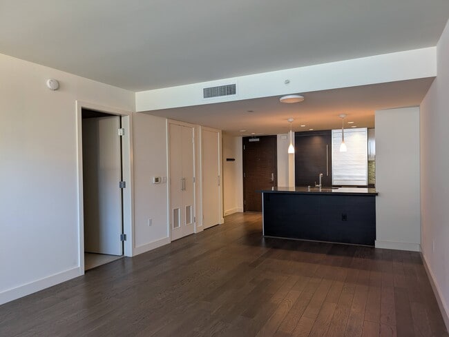 property at 435 China Basin St