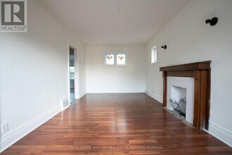 49 Province St S in Hamilton, ON - Building Photo - Building Photo