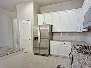 7401 Bishop Pine Rd in Denton, TX - Building Photo - Building Photo