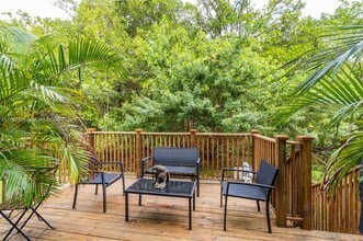 2475 NE 135th St in North Miami, FL - Building Photo - Building Photo