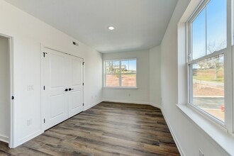 Alcove at Forest Lane in Schwenksville, PA - Building Photo - Building Photo