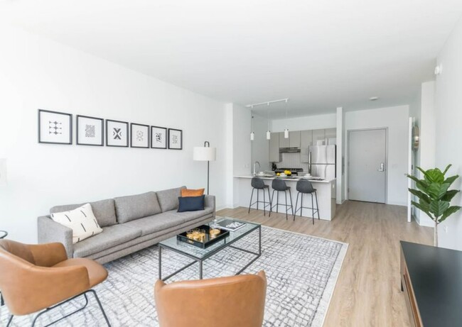property at 888 W Van Buren St