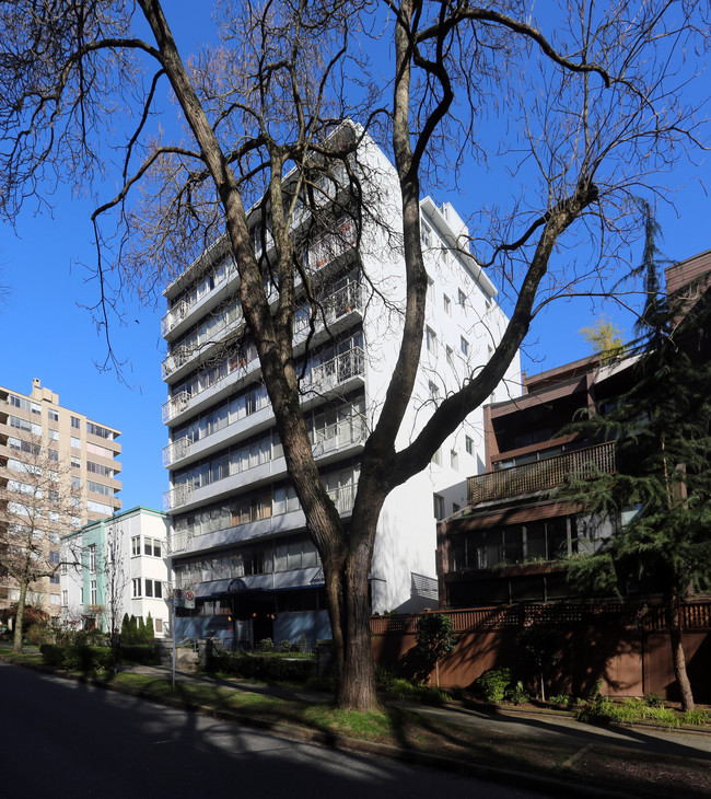 The Westwood in Vancouver, BC - Building Photo - Building Photo