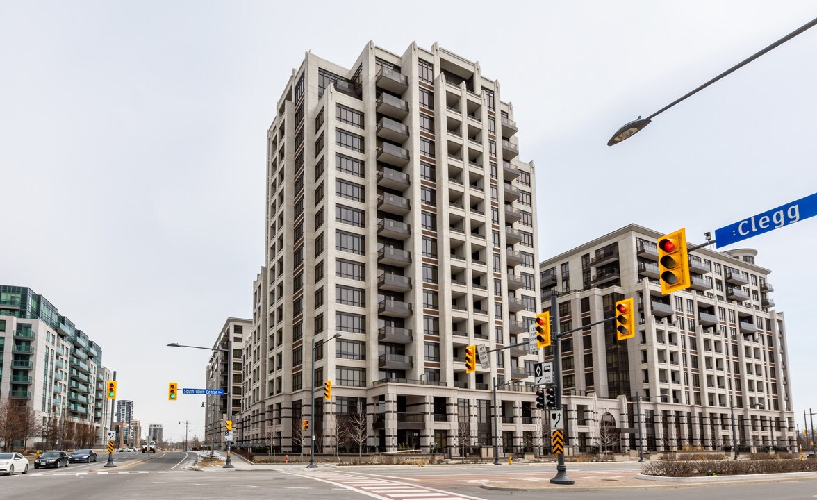 Fontana Elegant Condominiums in Markham, ON - Building Photo