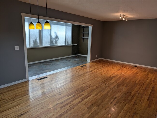 property at 1935 Douglas St