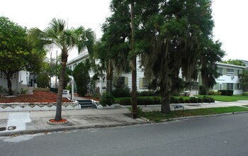 105-115 7th Ave in St. Petersburg, FL - Building Photo - Building Photo