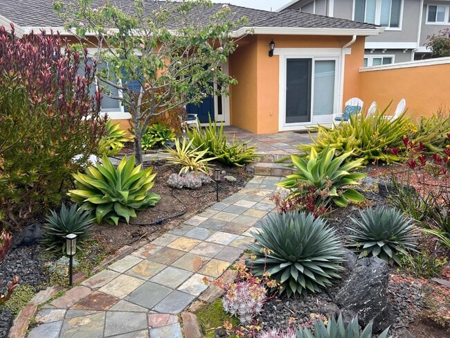 2317 Winged Foot Rd in Half Moon Bay, CA - Building Photo - Building Photo