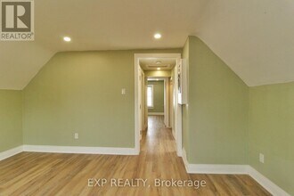 1243 Langmuir Ave in London, ON - Building Photo - Building Photo