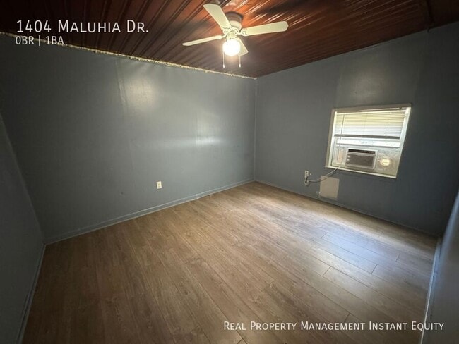 1404 Maluhia Dr in Tampa, FL - Building Photo - Building Photo