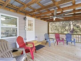 11351 NW 80 Ave in Chiefland, FL - Building Photo