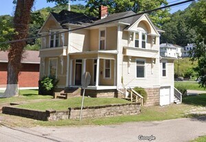 119 Butternut Ave in Pomeroy, OH - Building Photo