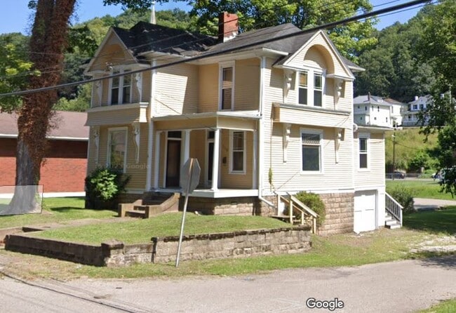 property at 119 Butternut Ave