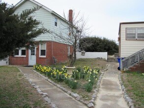 3521 Bayside Ave in Norfolk, VA - Building Photo - Building Photo