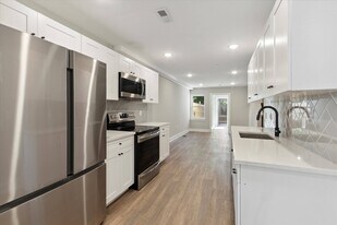 1914 N Gratz St in Philadelphia, PA - Building Photo