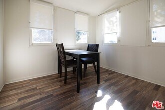 824 S Bonnie Brae St in Los Angeles, CA - Building Photo - Building Photo