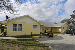 Fall Ridge of Delray Apartments