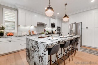 15677 Via Montecristo in San Diego, CA - Building Photo - Building Photo