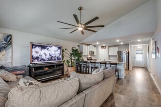9652 Western Wishes in San Antonio, TX - Building Photo - Building Photo
