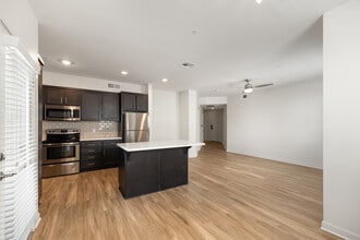Solaire in Temecula, CA - Building Photo - Interior Photo