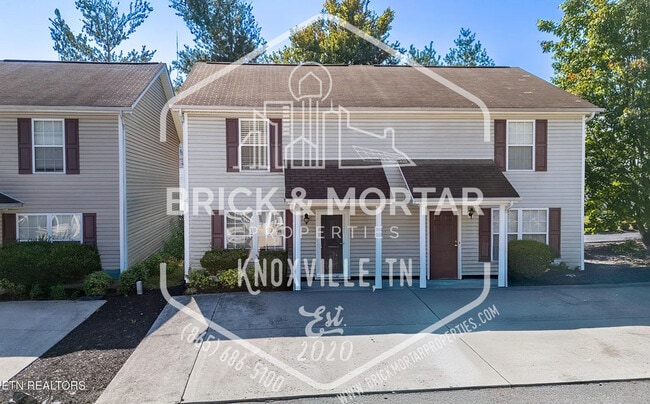 908 Micro Way in Knoxville, TN - Building Photo - Building Photo