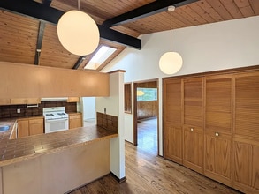 128 Bothin Rd in Fairfax, CA - Building Photo - Building Photo