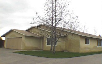 12306 4th St in Yucaipa, CA - Building Photo