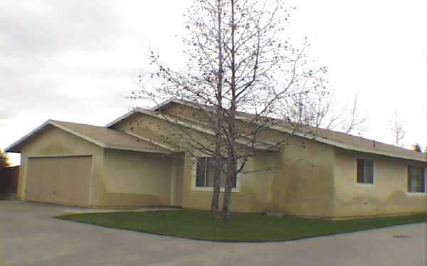 12306 4th St in Yucaipa, CA - Building Photo