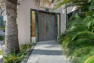 9213 Warbler Way in Los Angeles, CA - Building Photo - Building Photo