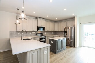 7121 Millstone Rd in Hanover, MD - Building Photo - Building Photo