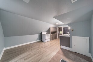 409 Racine St in Menasha, WI - Building Photo